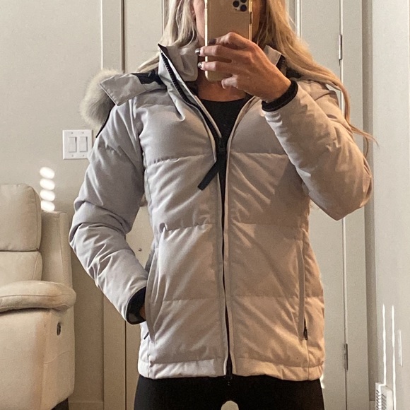 Canada Goose Black Label Chelsea Parka - Picture 17 of 17